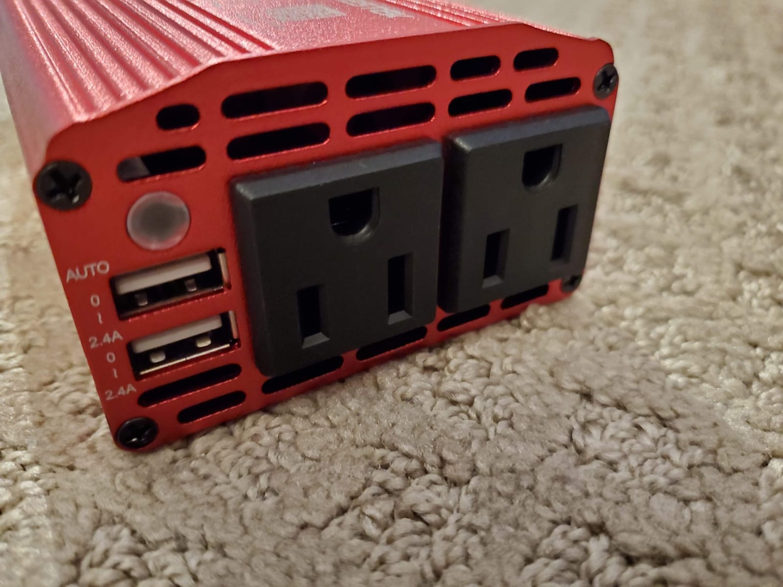 2000 Watt Pure Sine Wave Power Inverter, 12V DC to 110/120V AC Inverter with 3 AC Outlets, Remote, PD 3.0 USB Port, QC 18W, Remote Controller, LED Display,For RV Solar Systems,Semi Truck,Vehicles,Boat customer photo 2