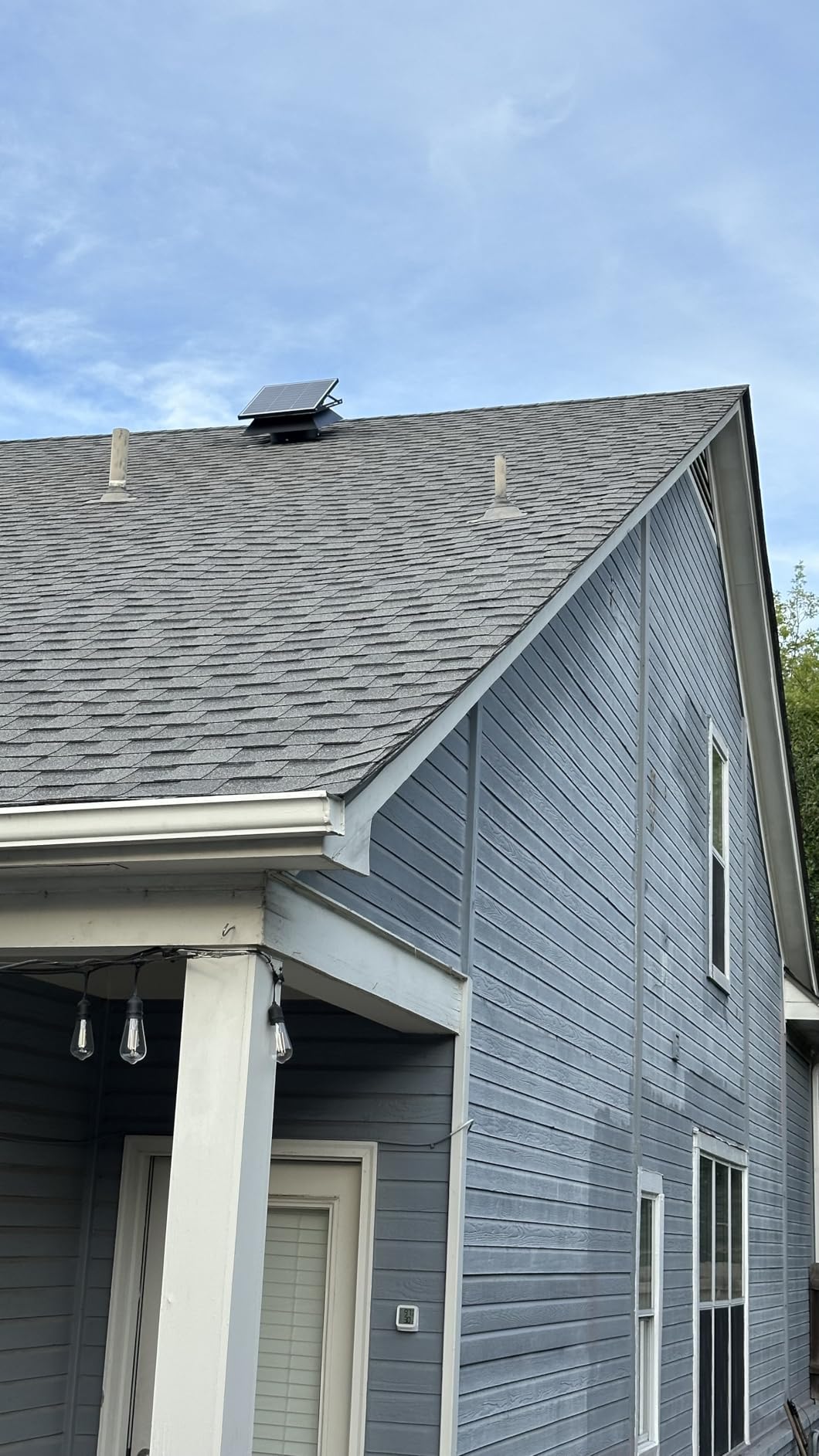 Smart Hybrid Solar Attic Exhaust Fan Pro–USA Engineered with German Tech, 2850 CFM 50W Solar Panel, 40-104℉ Thermostat, Cool & Dehumidify up to 4000 ft². Weatherproof Roof Vent for Home, Shed customer photo 1