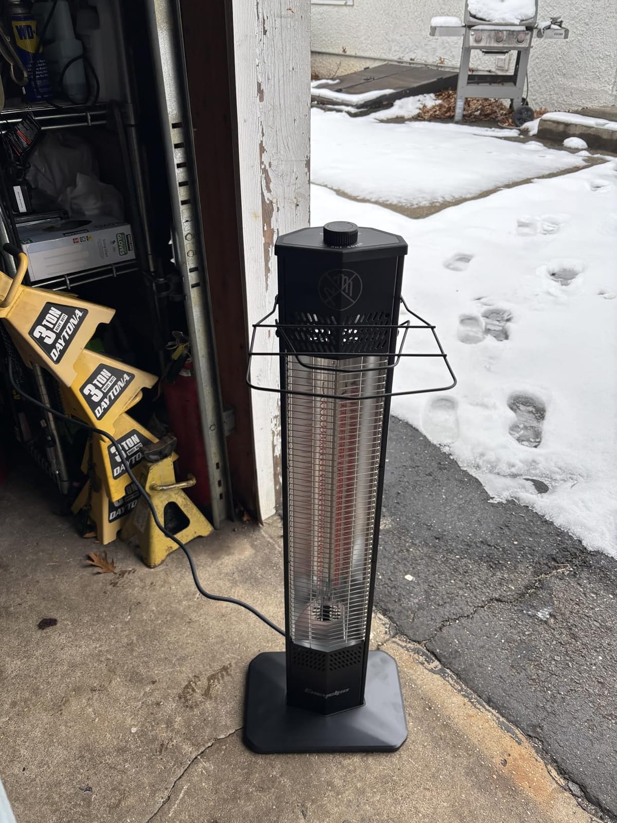 Encyclpo Patio Heater for Outdoor Use,1500W Infrared, 36 in Portable Tower Heater, 3 Levels, IPX5 Waterproof, Tip-Over&Overheat Protection for Garage, Indoor, Large Room, Backyard, Home customer photo 1