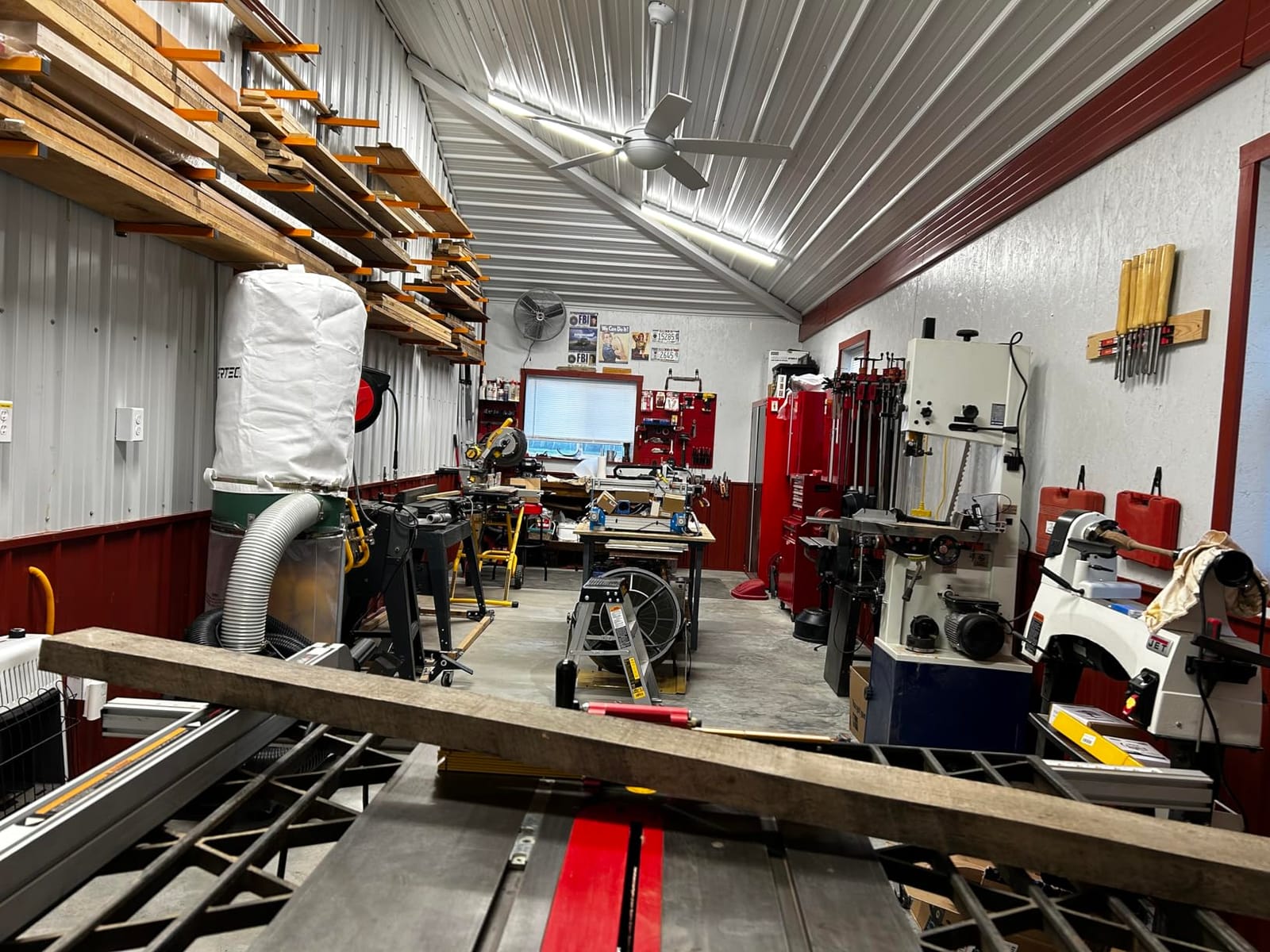Band Saw, 10-Inch Bandsaw for Woodworking, 1515 & 3280 FPM Dual-Speed Bandsaw, 1/2 HP,120 V 5.3-Amp Motor, Band Saws with Double-Sided Fence Assembly, Steel Bandsaws with Miter Gauge customer photo 2