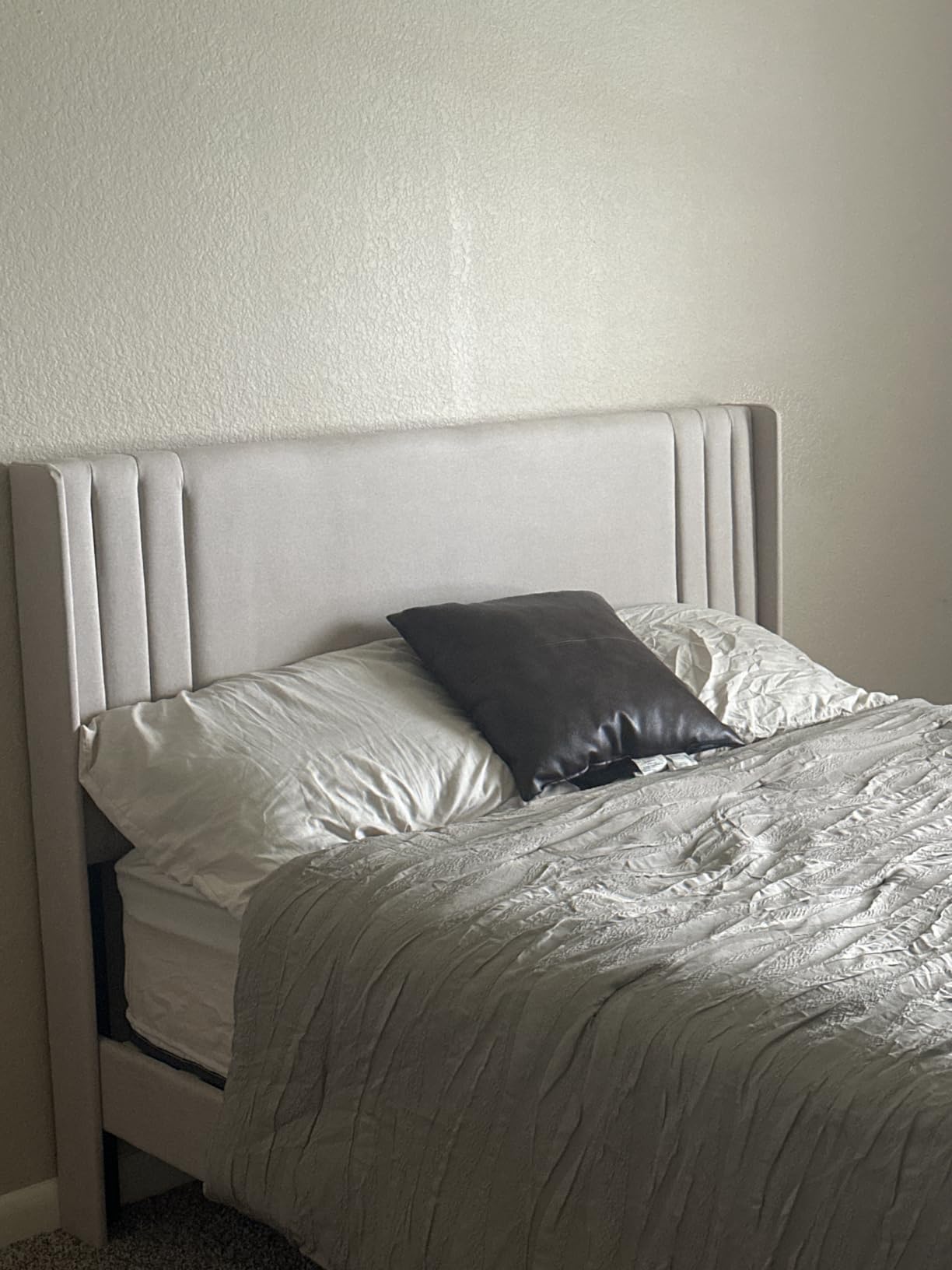 Gizoon King Bed Frame with Wingback Headboard, Upholstered Platform Bed customer photo 1
