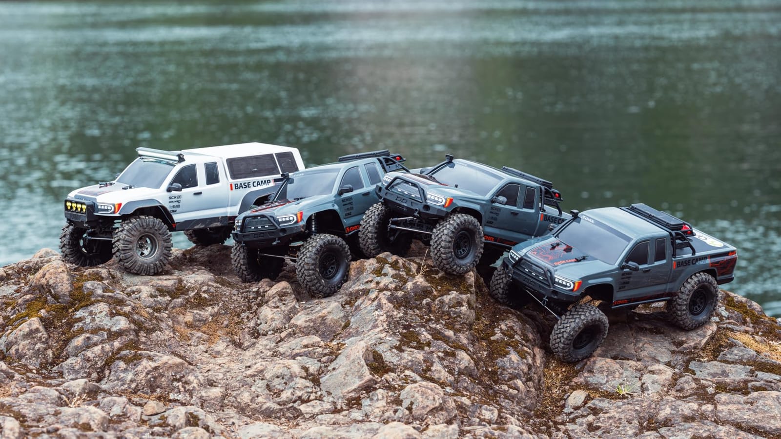 Axial RC Truck 1/10 SCX10 III Base Camp 4X4 Rock Crawler Brushed RTR (Battery and Charger Not Included), Gray, AXI-1375T2 customer photo 1