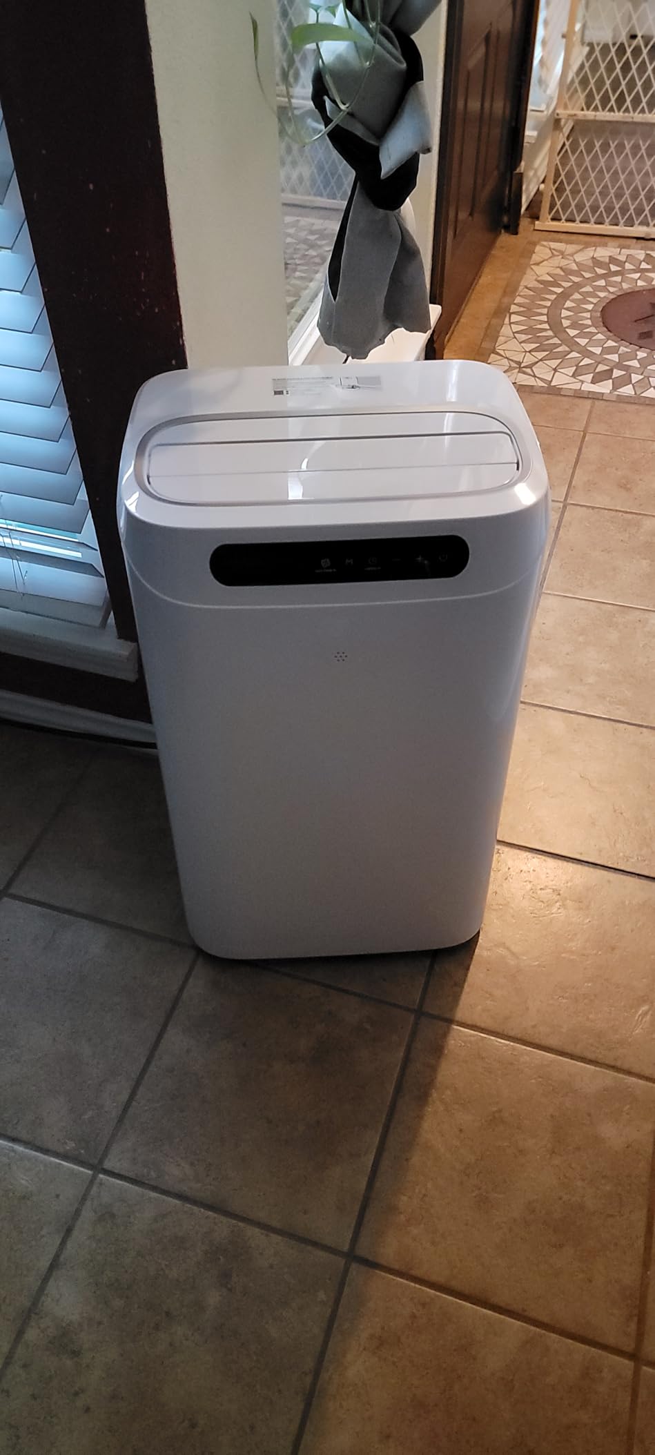 14000 BTU Portable Air Conditioners, Cools Up to 700 Sq.Ft, Portable AC Unit with Remote Control, Cooling, Fan, Dehumidification, Sleep Mode& Installation Kits for Large Rooms, White customer photo 2