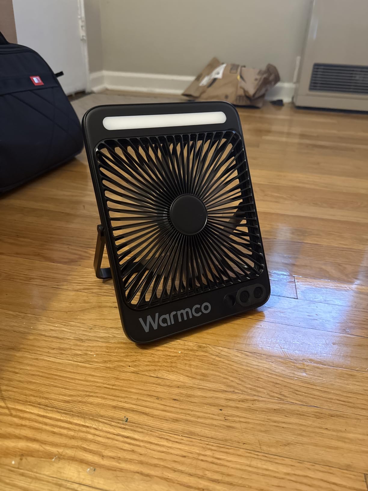 Warmco D4 Battery Powered Camping Fan 20000mAh, LED Lantern customer photo 2