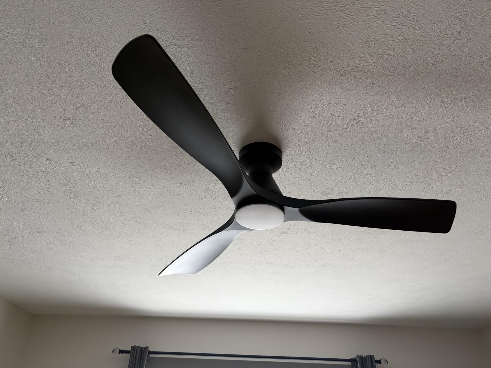 Depuley 52-Inch Ceiling Fans with Lights: Black 3 Blade Flush Mount Low Profile Ceiling Fan for Bedroom - Dimmable Indoor Outdoor Fan with Remote Control Ultra Quiet DC Motor Timer customer photo 2