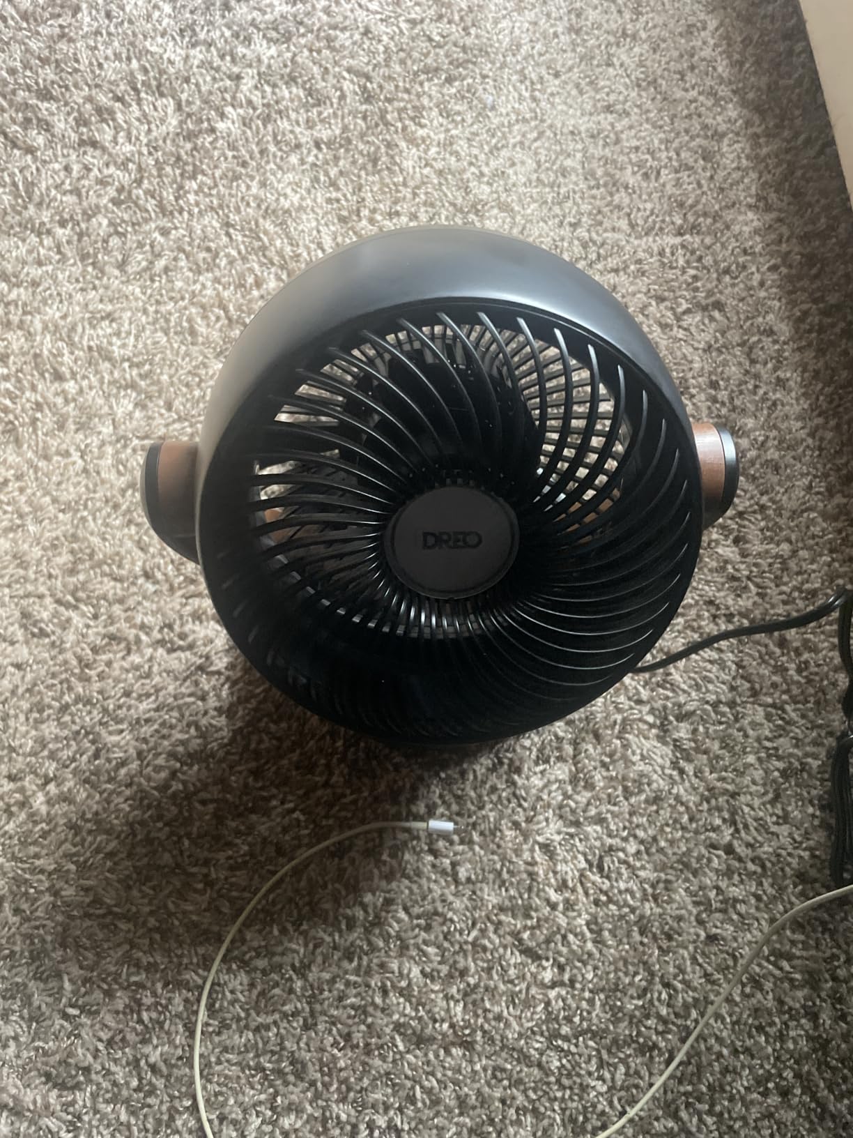 DREO Fan for Bedroom, Desk Air Circulator Fans with Remote, 11 Inch Table Fan for Whole Room, 65ft Powerful Airflow, 120° Vertical Manual and 90° Oscillating, 4 Speeds, 8H Timer, 25dB Quiet, Home customer photo 2