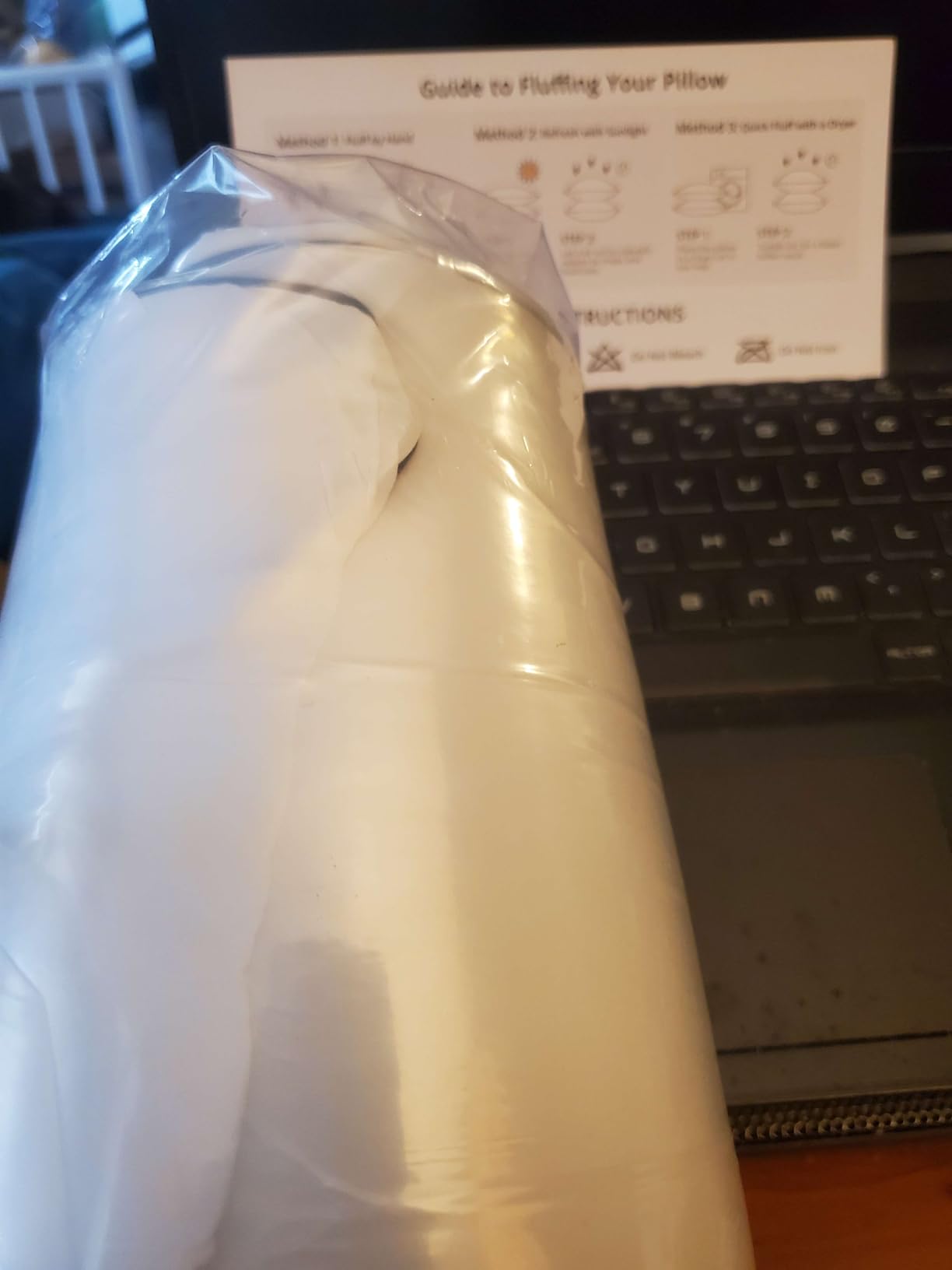 Pillows Standard Size Set of 4, Ultra Thick Down Alternative Bed Pillows,Cooling Hotel Quality Standard Pillow for Back, Stomach or Side Sleepers, Machine Washable(White,4 Pack) customer photo 2