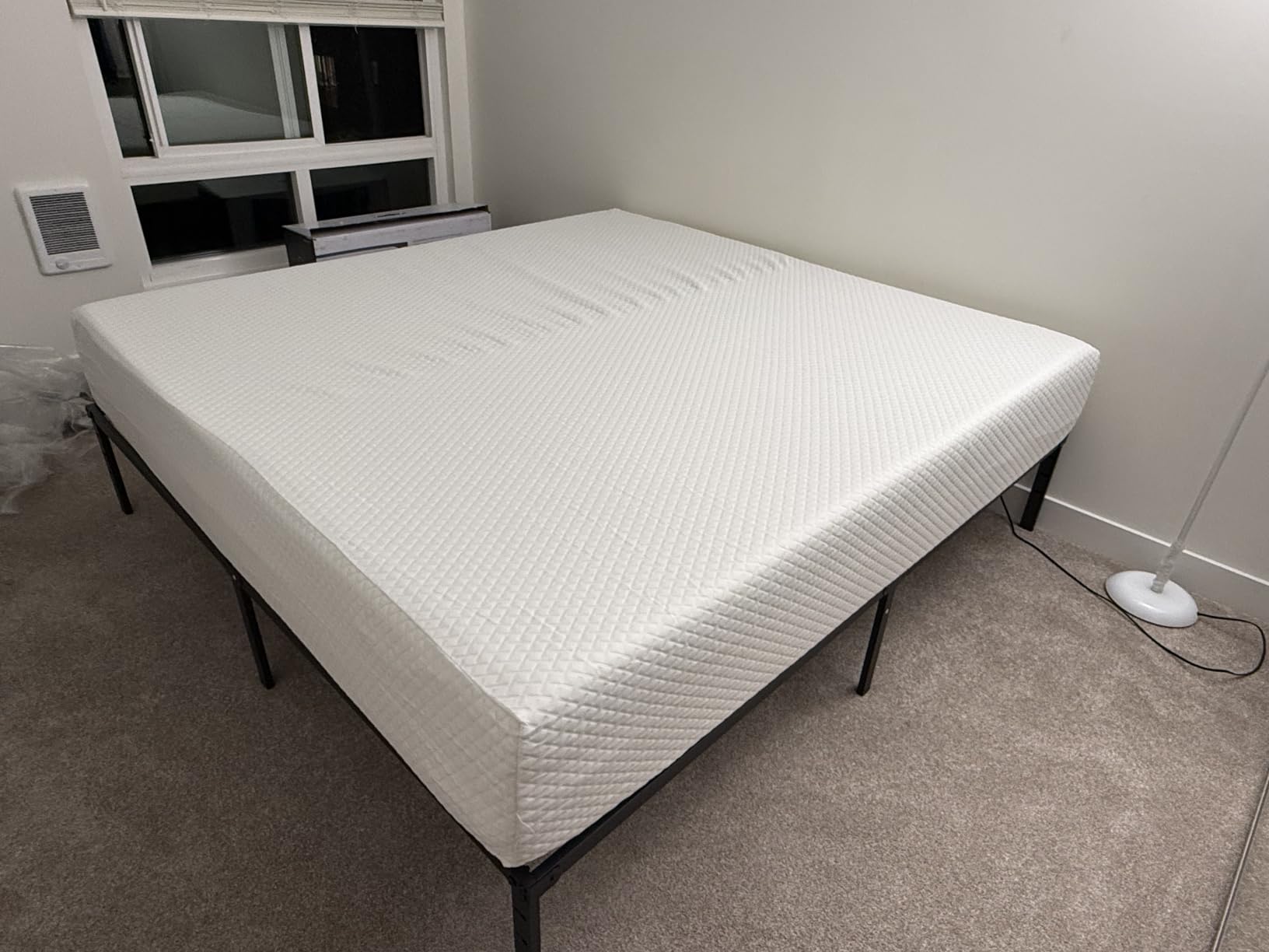 EGOHOME Queen Mattress 12 Inch, Green Tea Memory Foam Mattress, Medium Firm customer photo 2