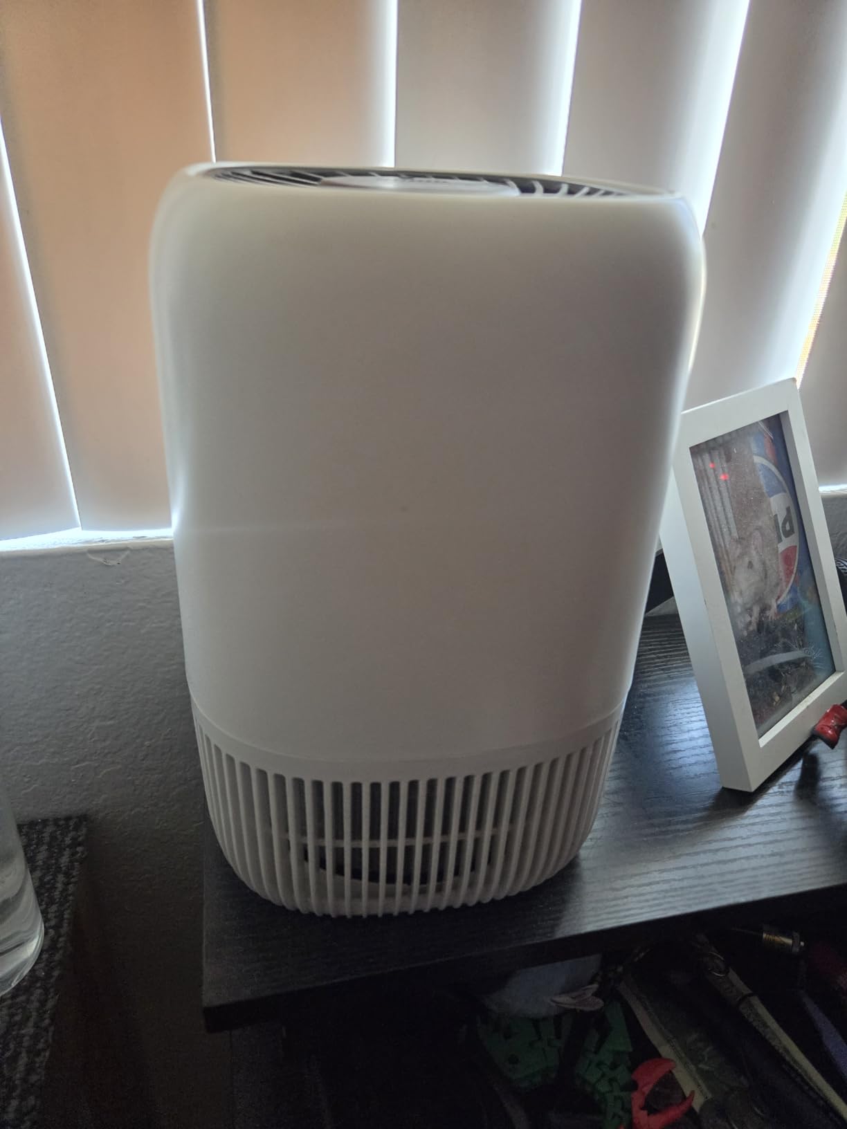 VOOPNU Air Purifiers for Home, High Efficiency Filter Up to 1076 Ft², White customer photo 2
