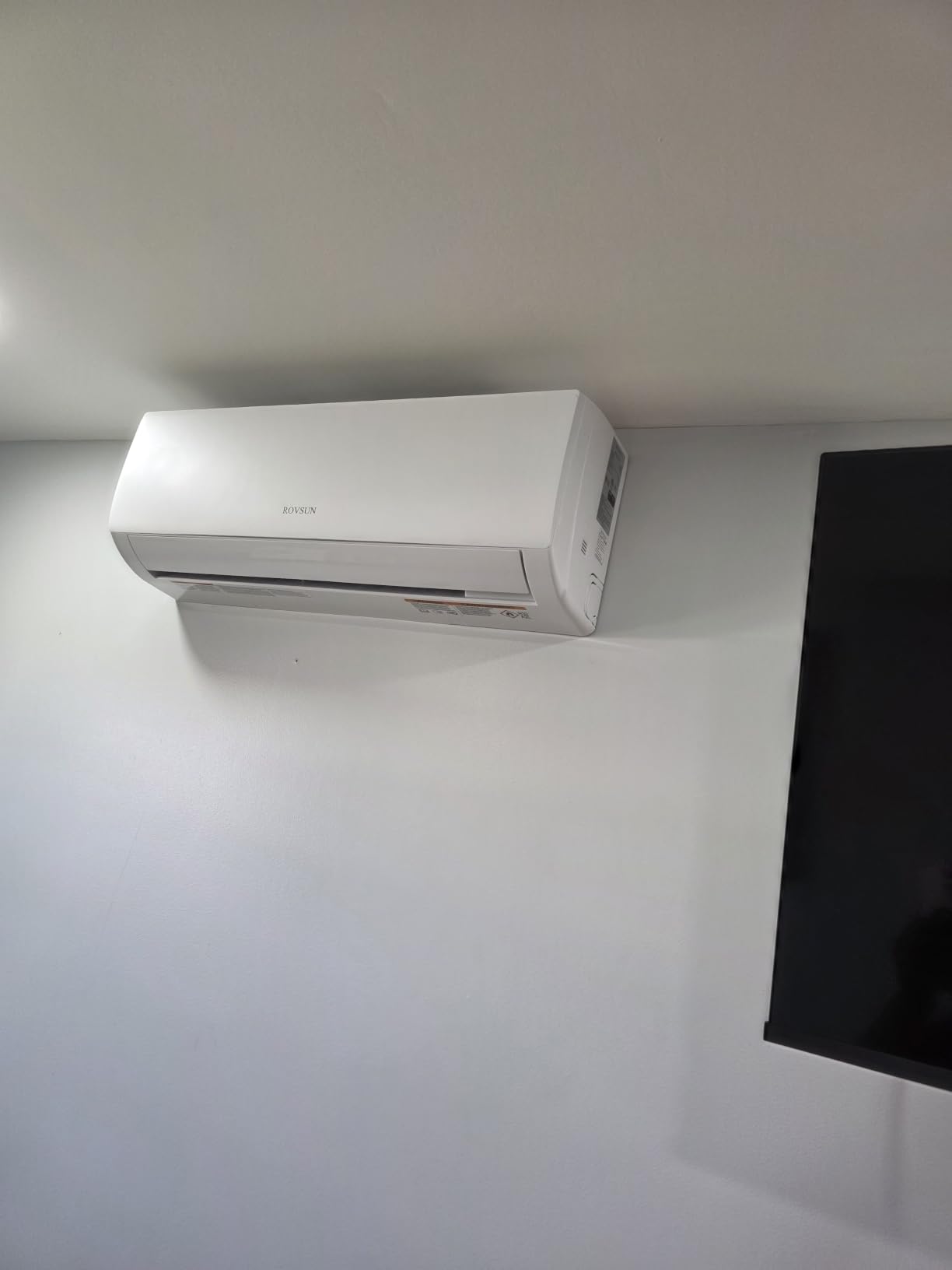 ROVSUN 3 Zone 38000 BTU (12K/12K/12K) Mini Split AC/Heating System, 20 SEER2 Tri Zone Ductless Wall Mounted Air Conditioner with Pre-Charged Condenser, Heat Pump & 25Ft Line Set, 208-230V customer photo 2