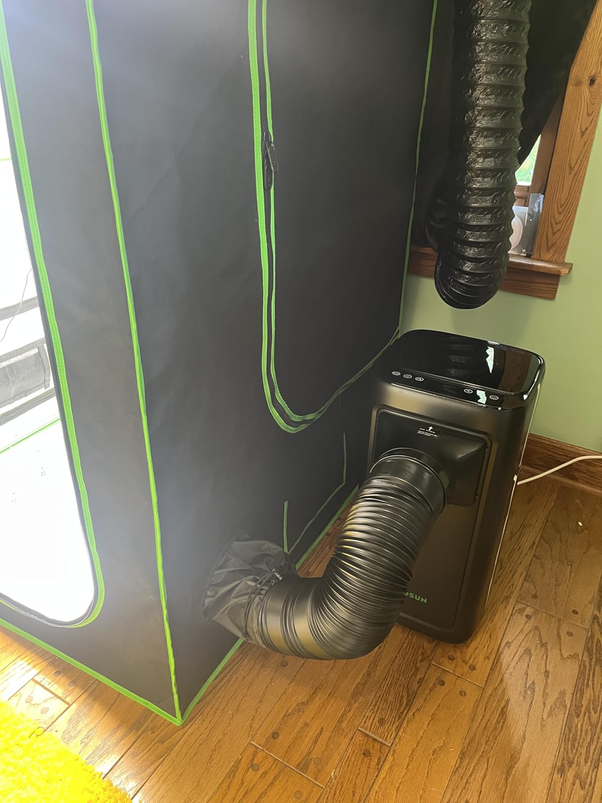 VIVOSUN AeroLush C08 8000BTU Smart Air Conditioner for Grow Tents customer photo 1