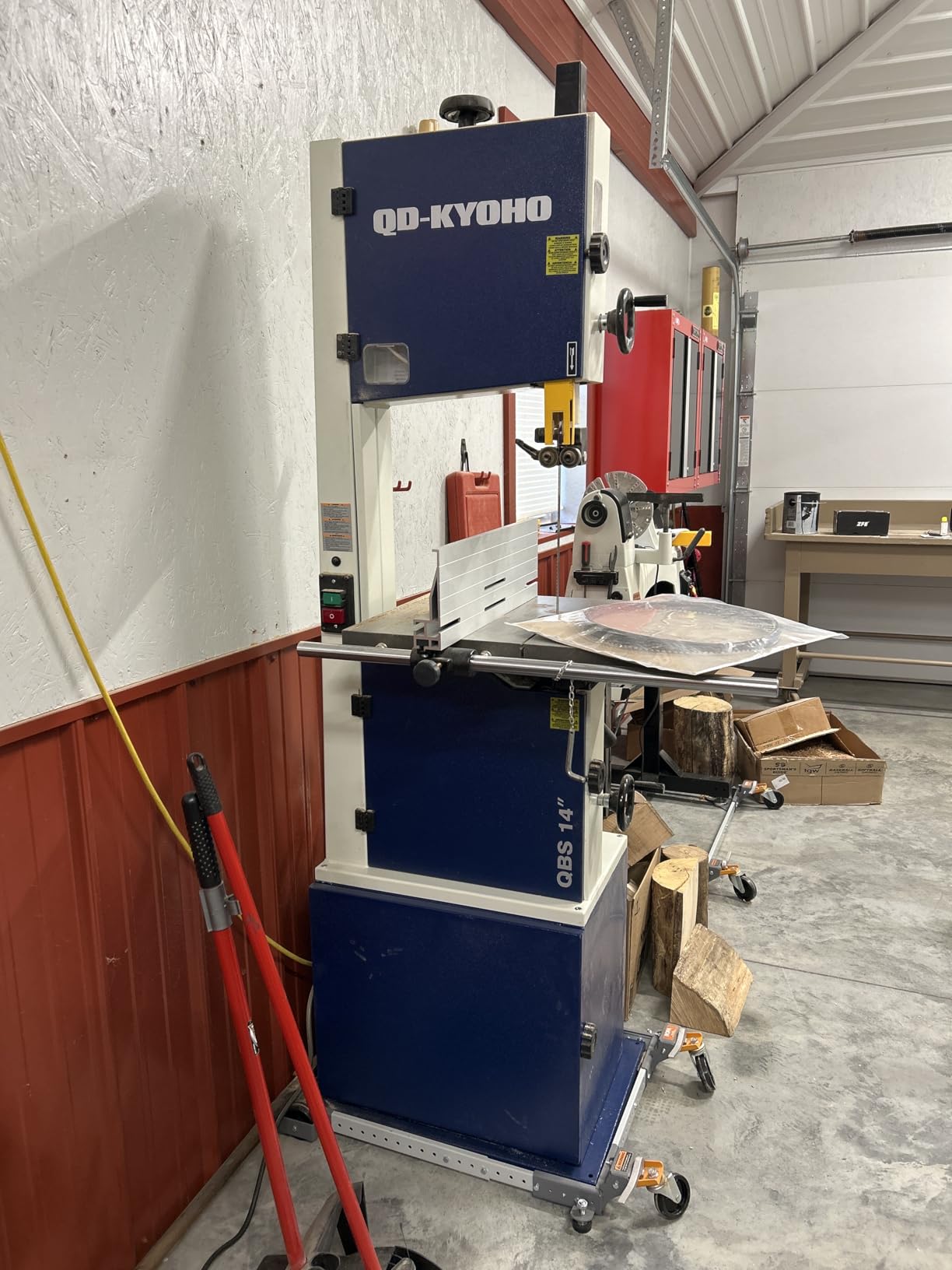 Band Saw, 14 Inch Bandsaw for Woodworking, 1445 & 2950 FPM Dual-Speed Bandsaw, 2 HP，120 V 14-Amp Motor, Band Saws with Solid Cast Iron Table, Iron Bandsaws with Overload Protection customer photo 1