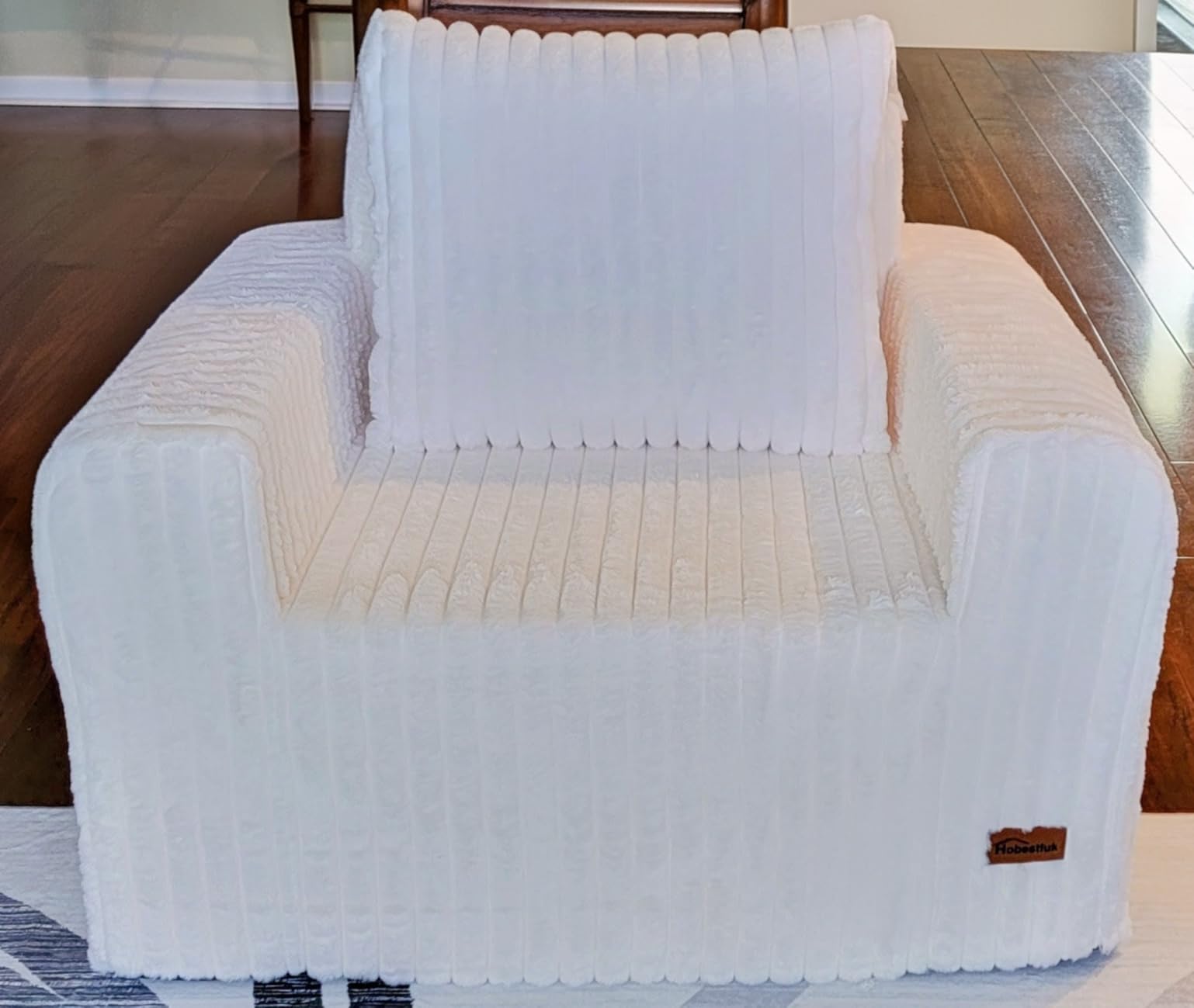 Hobestluk 2-Seater Foam Sofa with Pillows Comfy Couch for Small Spaces customer photo 1