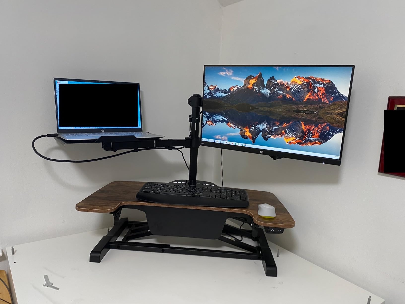 FLEXISPOT 35 inch Electric Standing Desk Converter, Motorized Stand up Desk Riser, Monitor and Laptop Workstation with Wide Keyboard Tray, Black customer photo 1