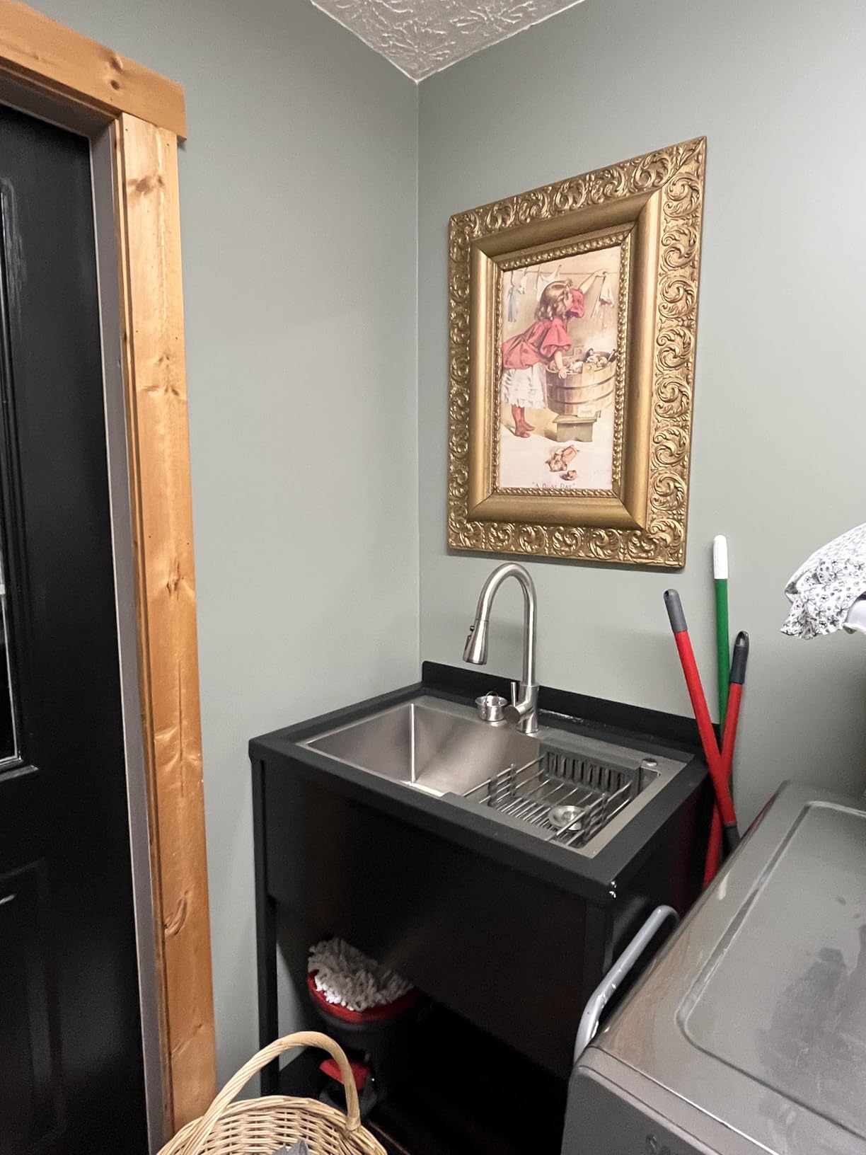Stainless Steel Utility Sink, 30.8