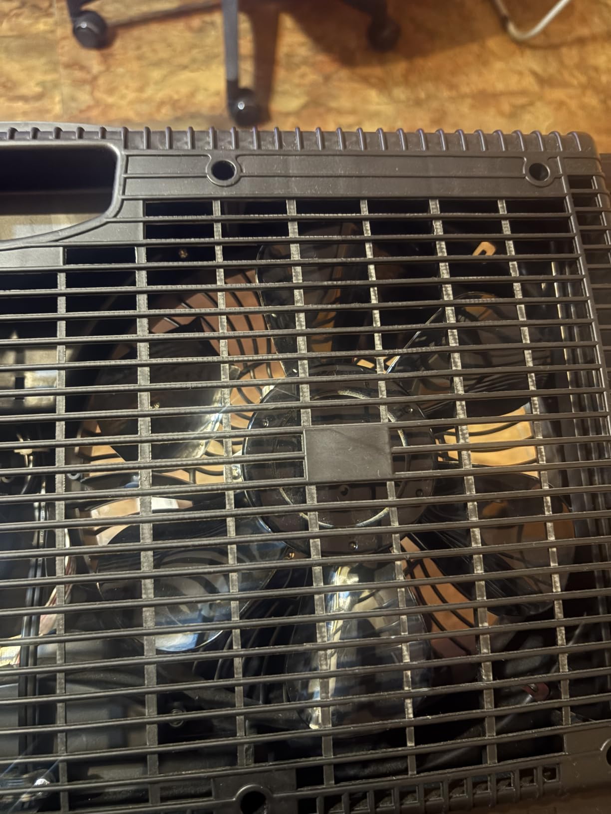 COMFORT ZONE Reversible Twin Window Fan with 3-Speeds & Expandable Width customer photo 2
