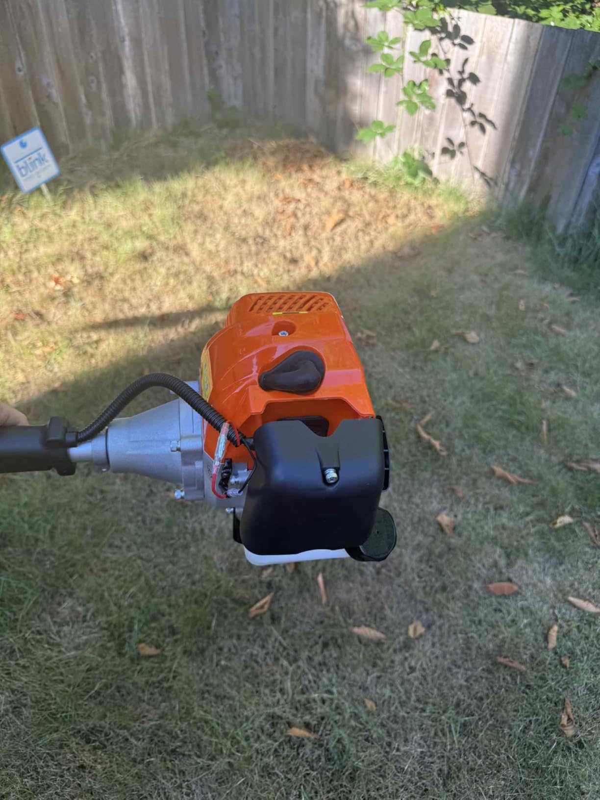 Bavnnro Gas Powered Pole Saw, 48cc 2-Cycle Gas Pole Saws for Tree Trimming with 11.5in Cutting Bar,16-FT Height Reachable Cordless Extension Chainsaw for Tree Trimming Bush Pruning Branch Cutting customer photo 1