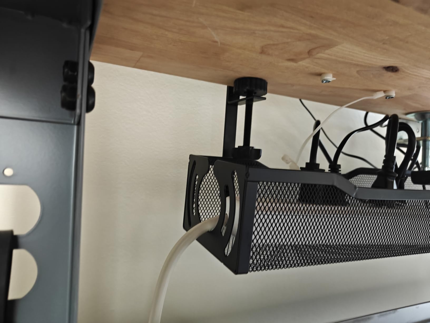 Cable Management, 25.3'' Under Desk Cable Management Tray No Drill customer photo 2