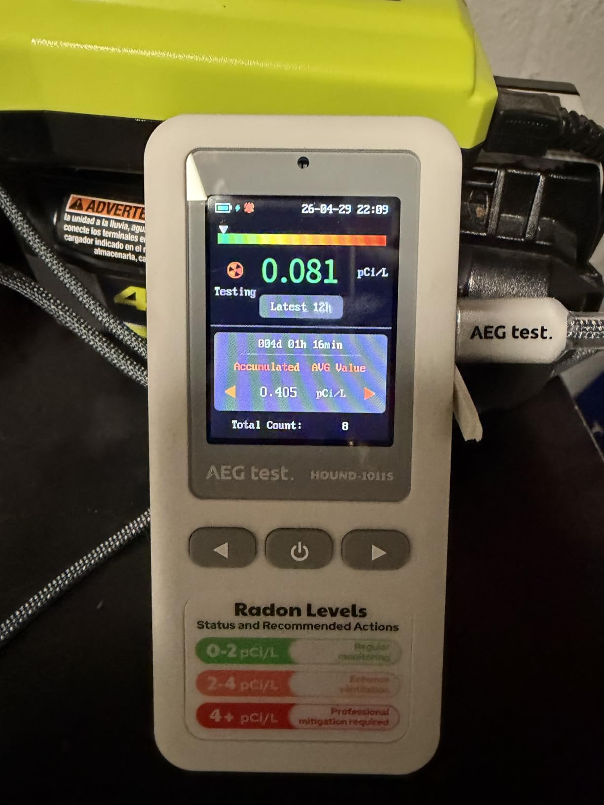 HOUND-1011S Portable Radon Detector, High-Accuracy Sensor for Home, Lightweight, Audible & Visual Alarms, Long-Term Monitoring, Easy-to-Use Radon Tester in pCi/L or Bq/m³ for Basement customer photo 2