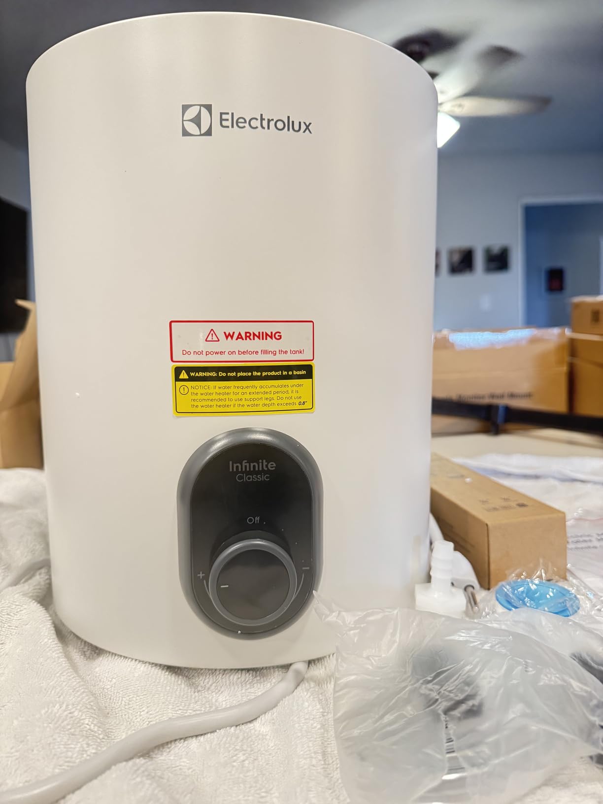 Electrolux Electric Tank Water Heater 8 Gal, 120V Plug-in Under Sink customer photo 2