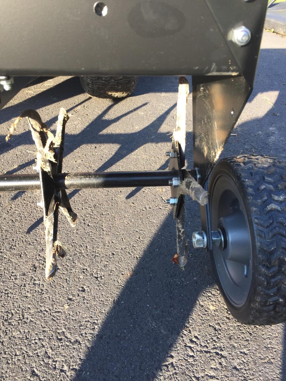 Brinly Tow Behind Plug Aerator with Universal Hitch, 40