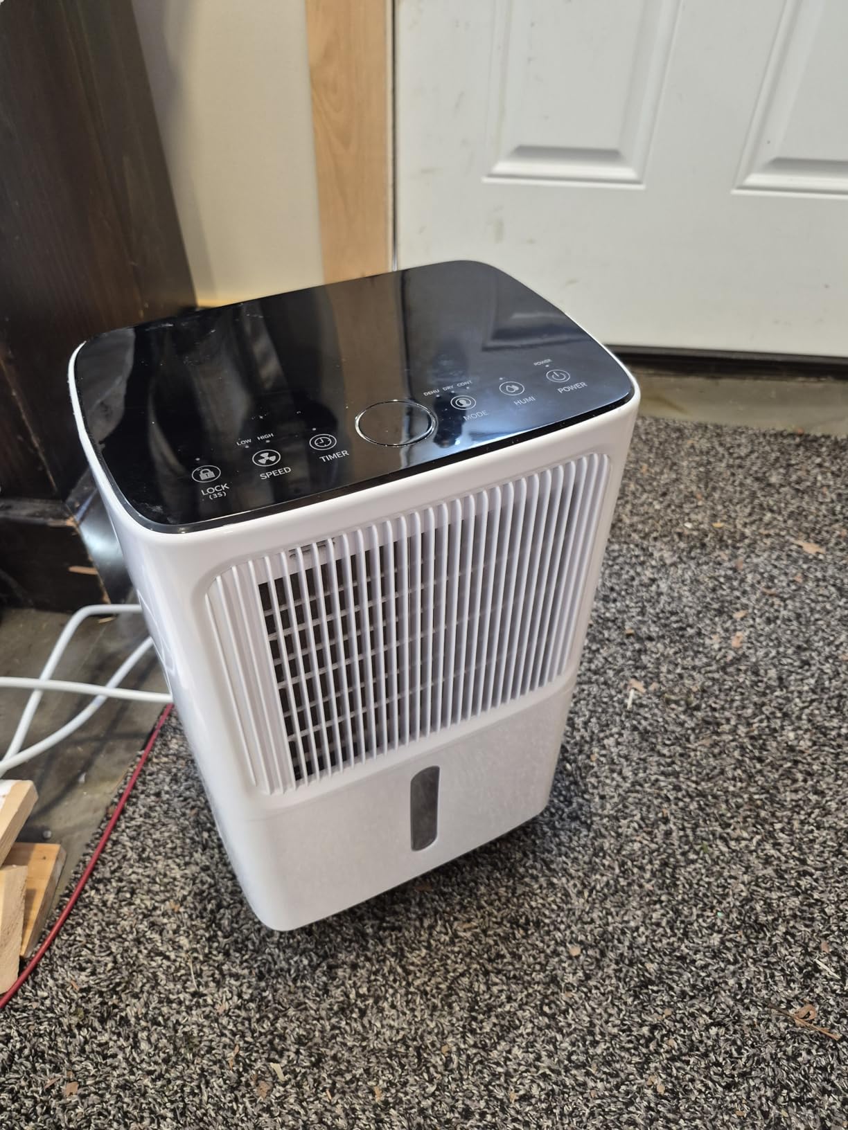 VEAGASO 4000 sq.ft Dehumidifiers for Basement with Drain Hose Max 58Pint customer photo 2