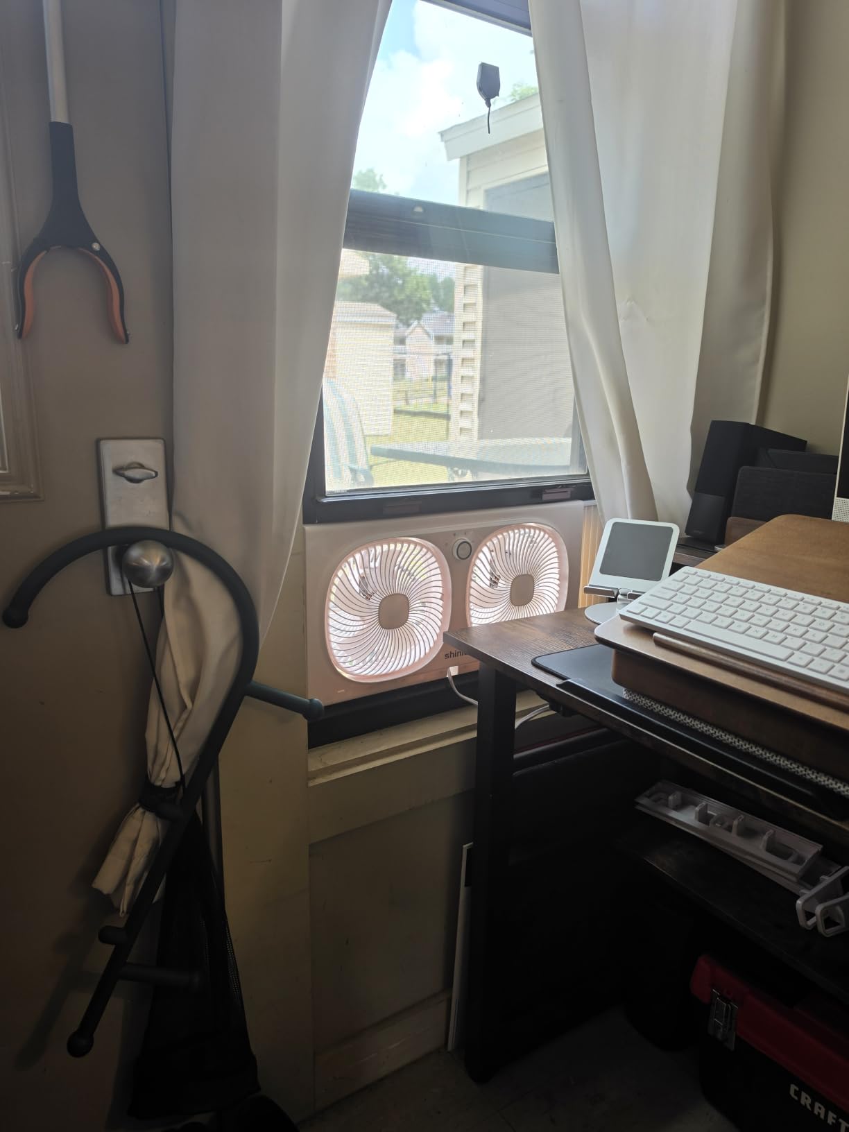 shinic 3-Speeds Window Fan with 180°+90° Rotatable Fans, Manual Reversible, Vertical Window Fan with Rigid & Accordion Expanders, Width Adjustable (21.65