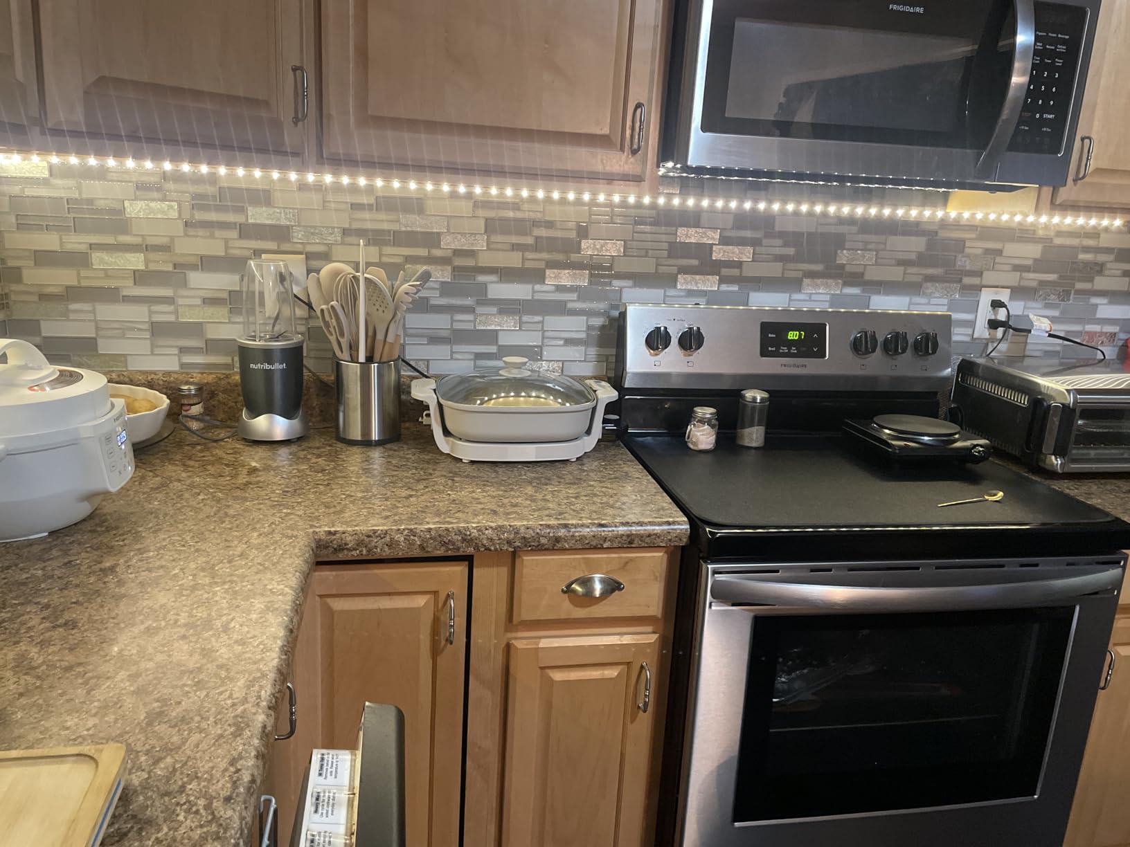 bella Fits-Anywhere™ SAUTE XL Make & Take Skillet, Non-Toxic, Oatmilk customer photo 1