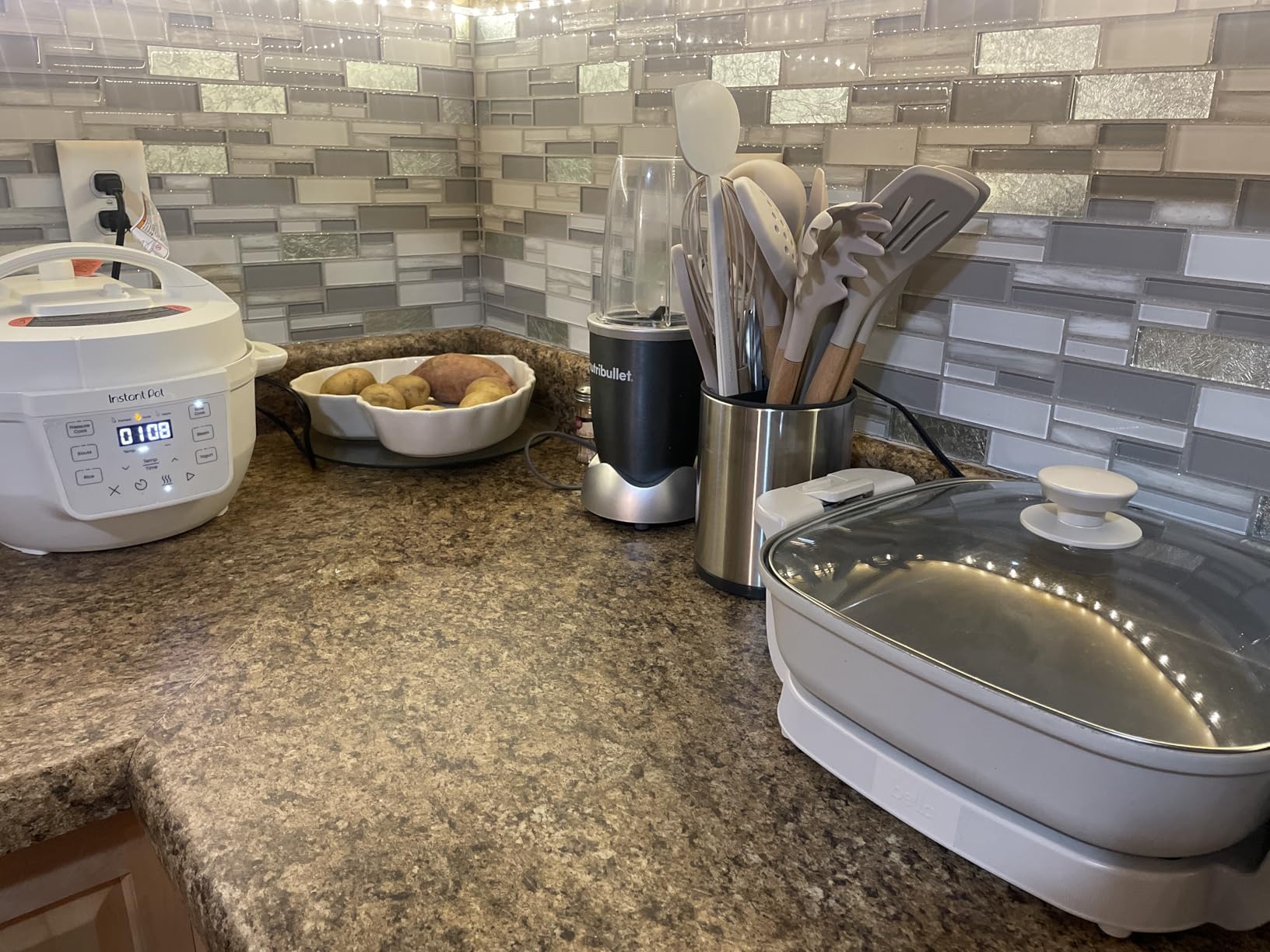 bella Fits-Anywhere™ SAUTE XL Make & Take Skillet, Non-Toxic, Oatmilk customer photo 2