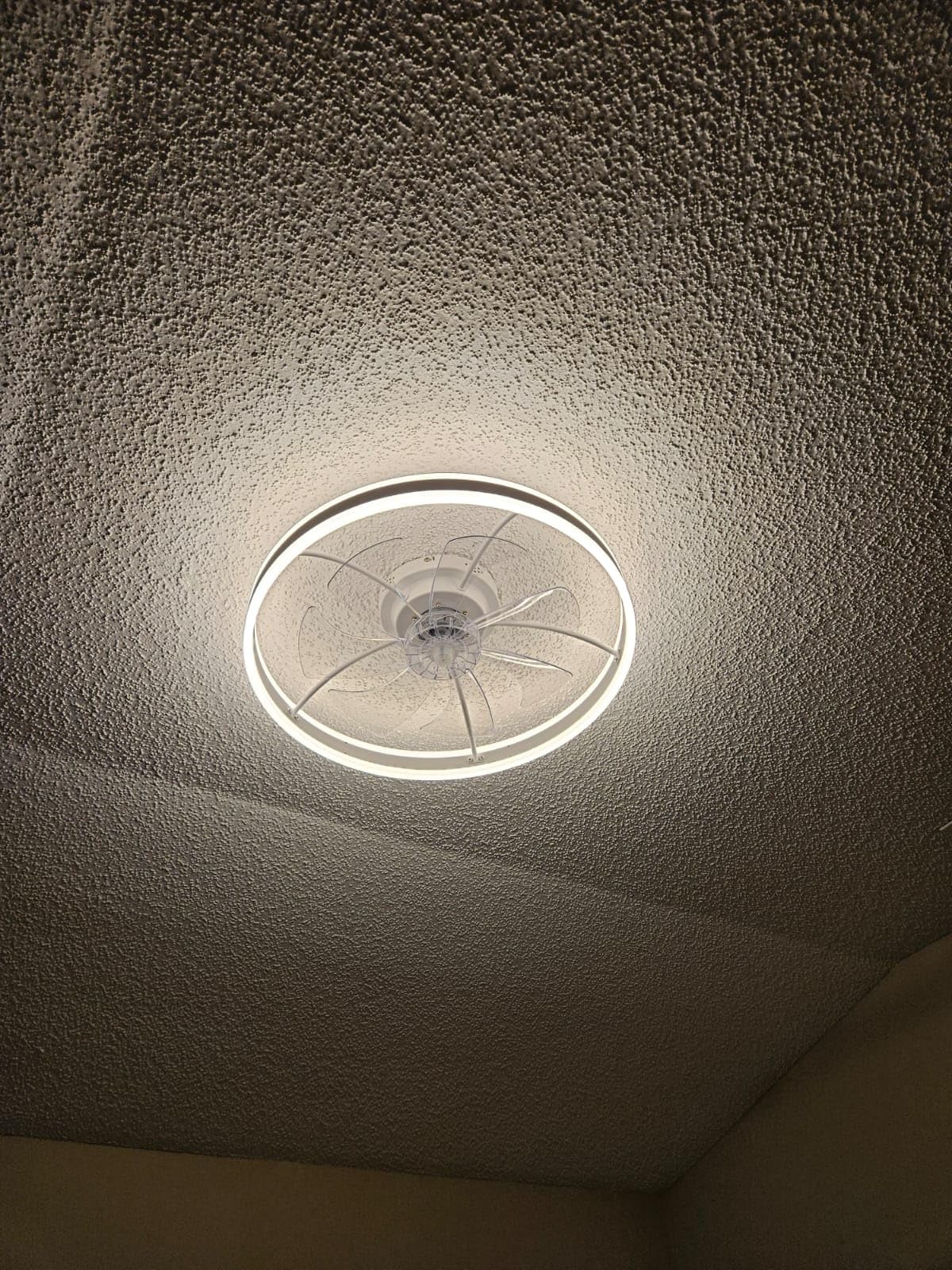 VOLISUN Low Profile Ceiling Fans with Lights and Remote, 20in Fandelier Ceiling Fan Flush Mount, 3000K-6500K Smart Bladeless LED Fan Light, White Modern Ceiling Fans with Lights for Bedroom customer photo 2