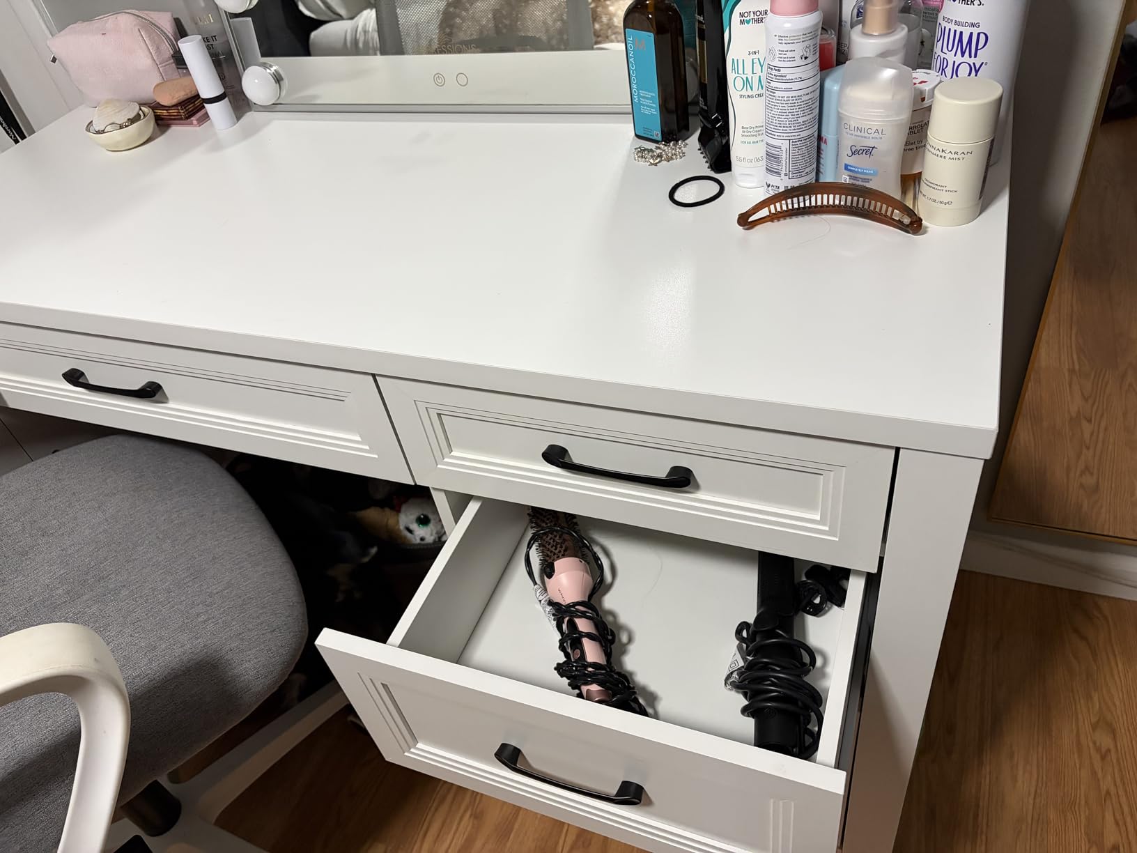 Vabches Farmhouse Executive Desk with 7 Drawers and Storage Cabinet, Rustic Large Home Writing Desk with Hutch, Workstation for Bedroom, White customer photo 1