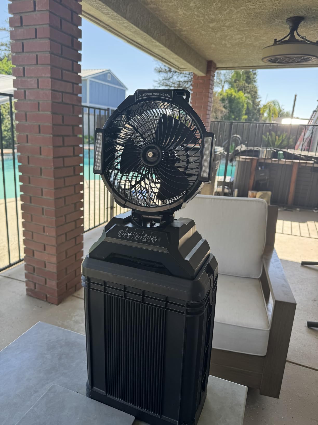 4 Gal Large Misting Bucket Fan Portable, Rechargeable Mister Fan with Retractable Handle & Oscillating Camping Fan for Patio/Beach/Fishing/Golf/Travel Essentials customer photo 1
