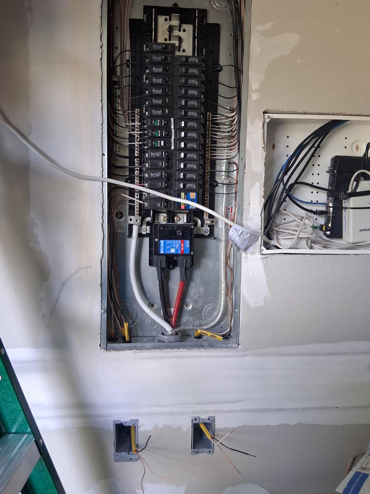 Hykolity 28000 BTU Dual Zone Wifi Enabled Mini Split Air Conditioner, 20 SEER2 208-230V 12000+12000 BTU Ductless Wall Mounted Inverter Air Conditioner & Heater Pump with Installation Kits customer photo 1