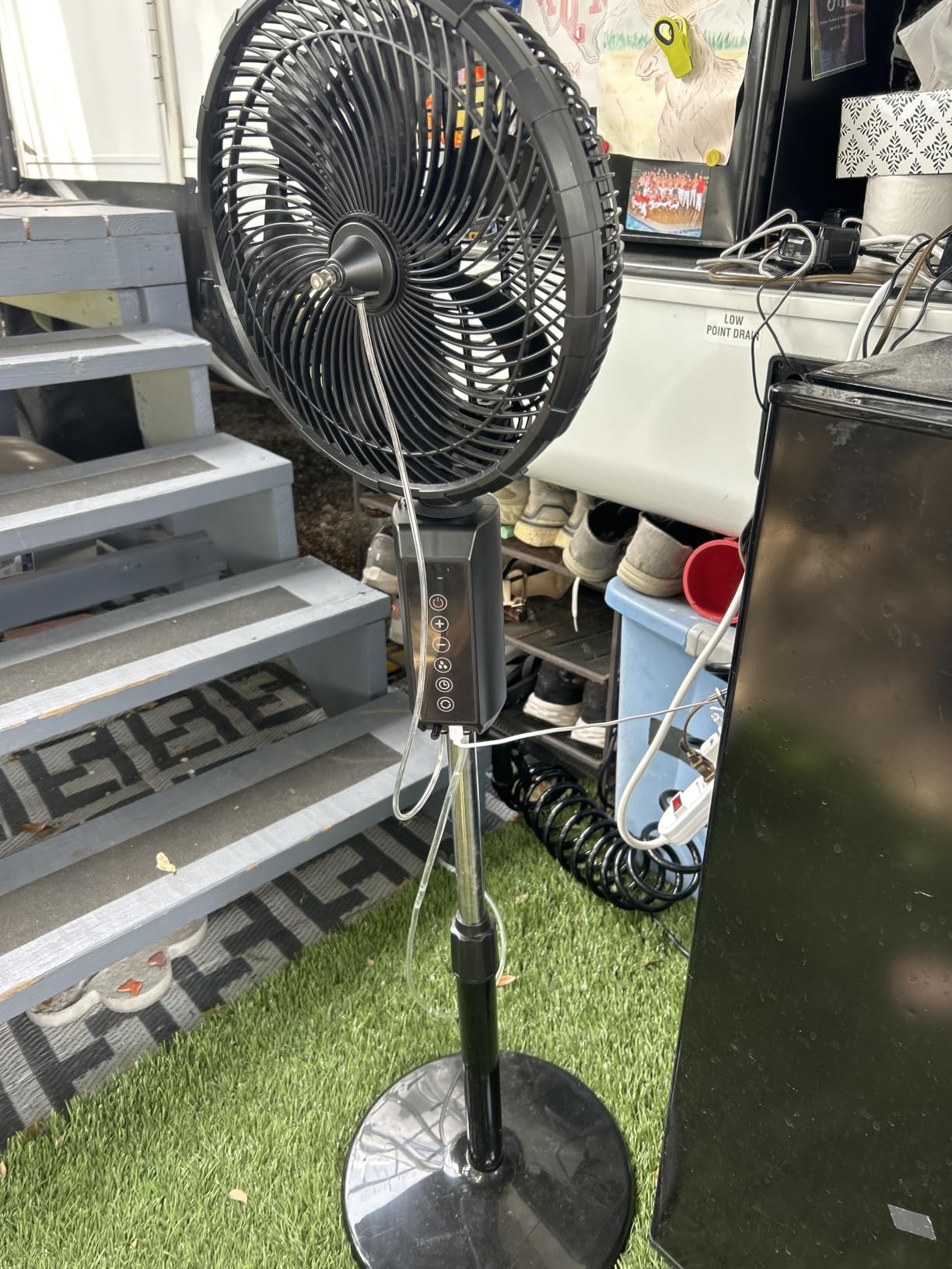ATEngeus Outdoor Misting Fan 20000mAh Up to 21H Running Time, 12-Inch outdoor Oscillating Fan for Patios, 2 In 1 Pedestal & Tabletop Cooling Fan with Mister, Corded & Cordless, 7 Speeds, Remote, Timer customer photo 1