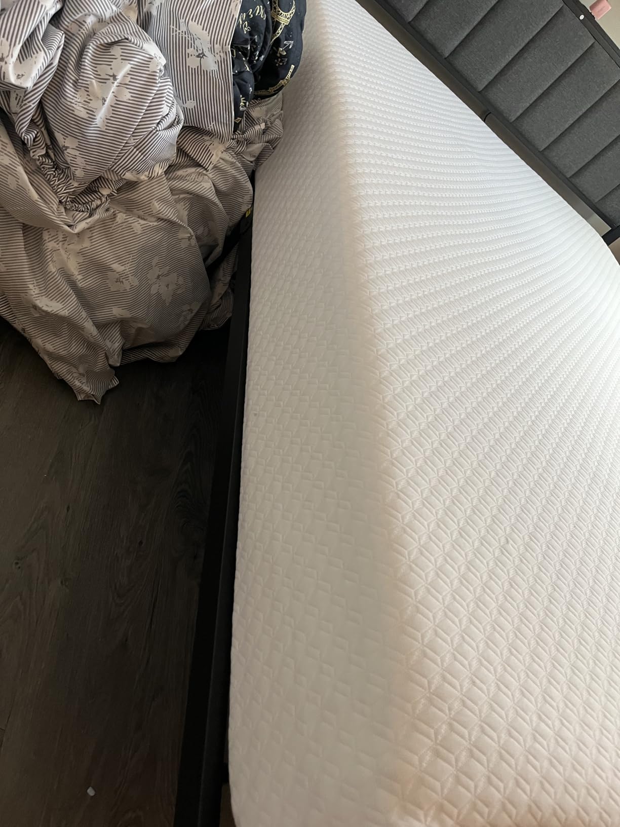 GAESTE Twin 10 Inch Hybrid Cooling Mattress, Medium Plush Feel customer photo 2