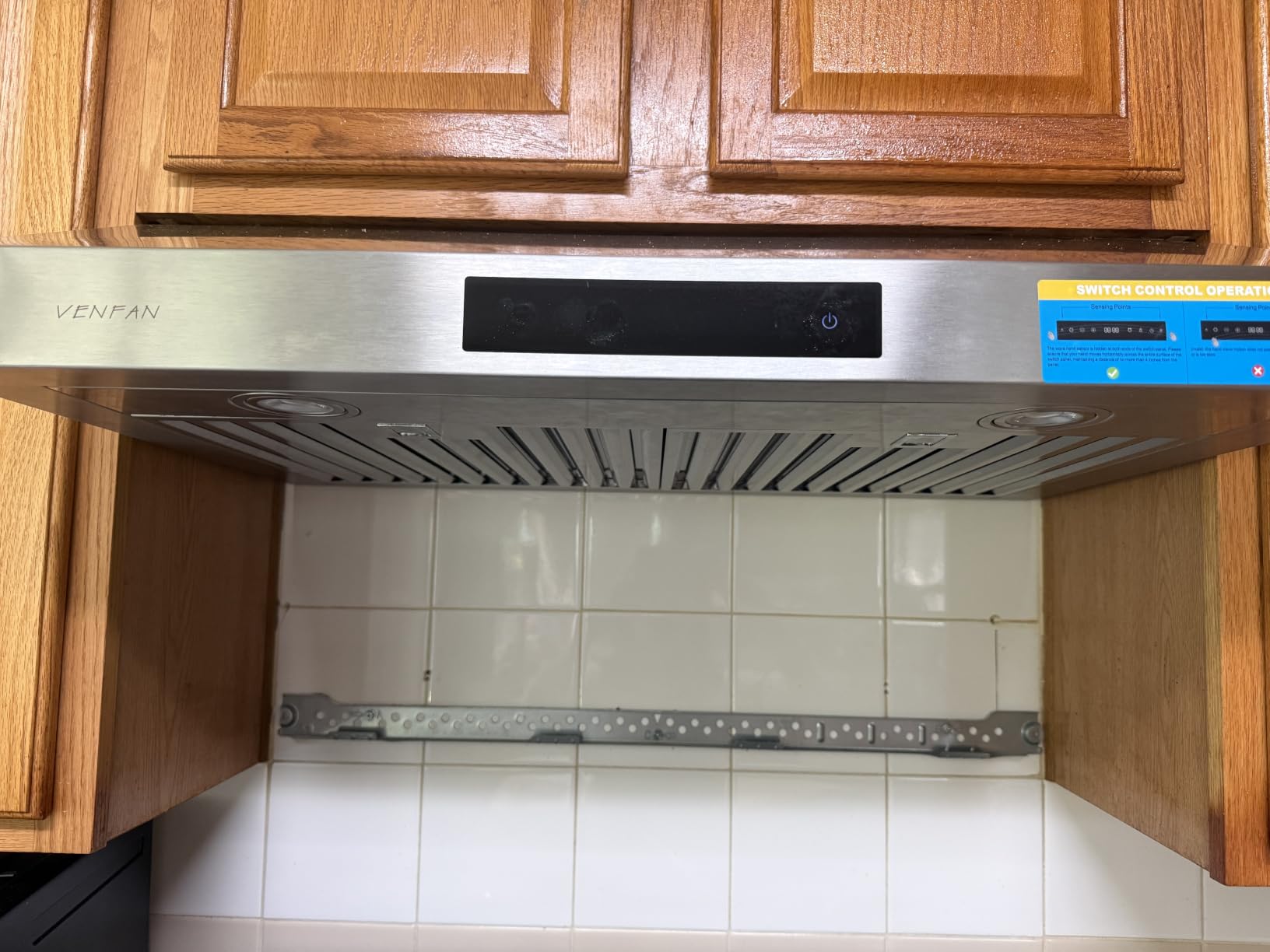 36 Inch Under Cabinet Range Hood,1200 CFM Stainless Steel Kitchen Vent Hood, 4 Speed Fan,Gesture & Touch Control,Delay Off Timer,Dishwasher Safe Baffle Grease Filters customer photo 2
