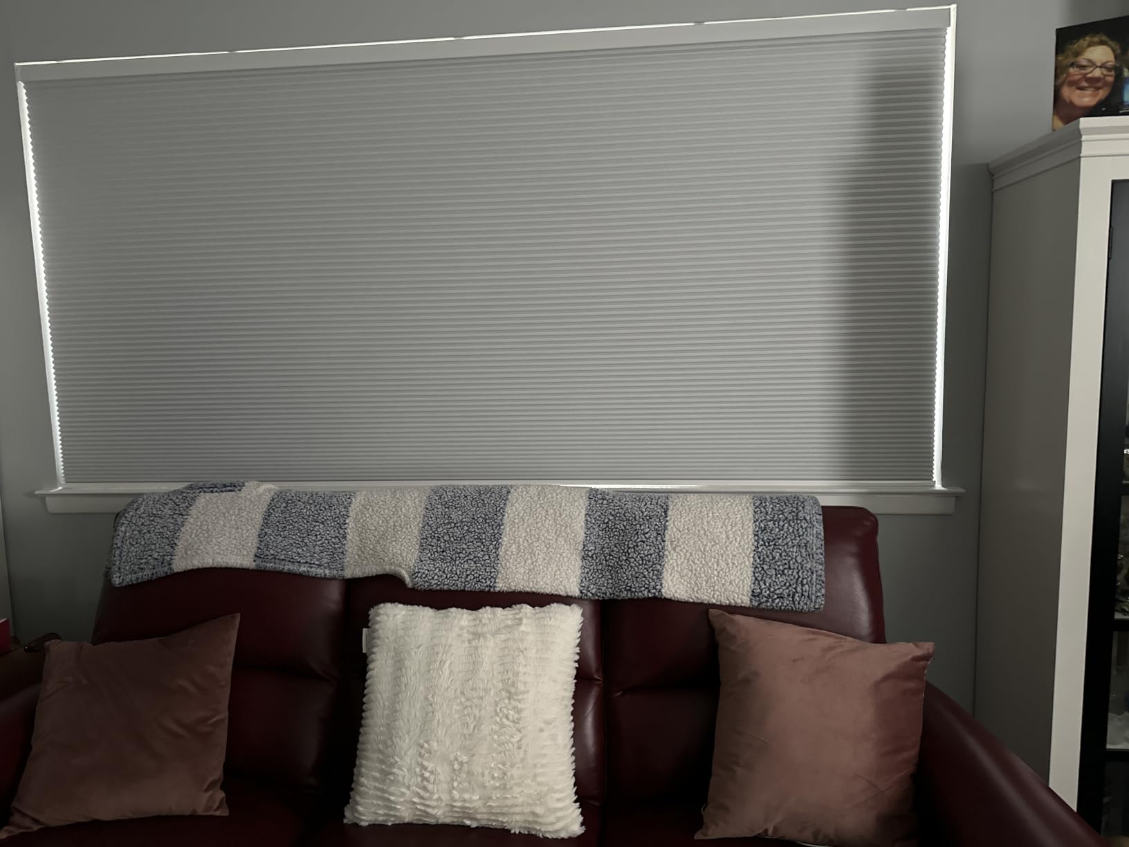 Kincmo Motorized Cellular Shades, Custom Smart Motorized Blinds with Remote customer photo 2