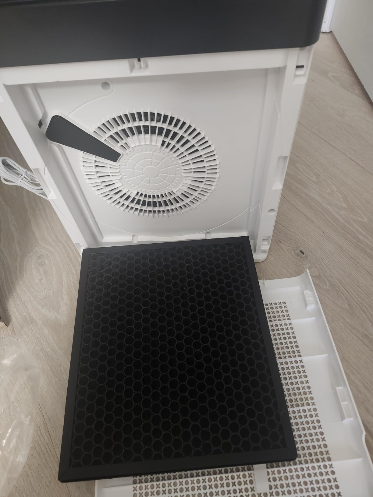 Pet Air Purifier for Home Dual-Sided Intake, High-Activated Carbon customer photo 2