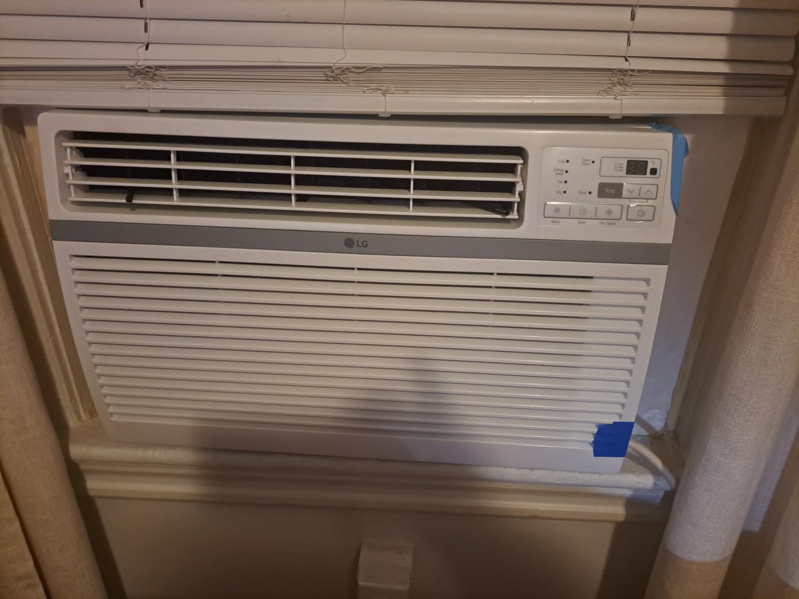 ROVSUN Smart 18000 BTU Window Air Conditioner with Remote, Energy Saving Window AC Unit with Timer Function & Easy Install Kit, for Rooms up to 1000 Square Feet, 230V/60Hz, White customer photo 1