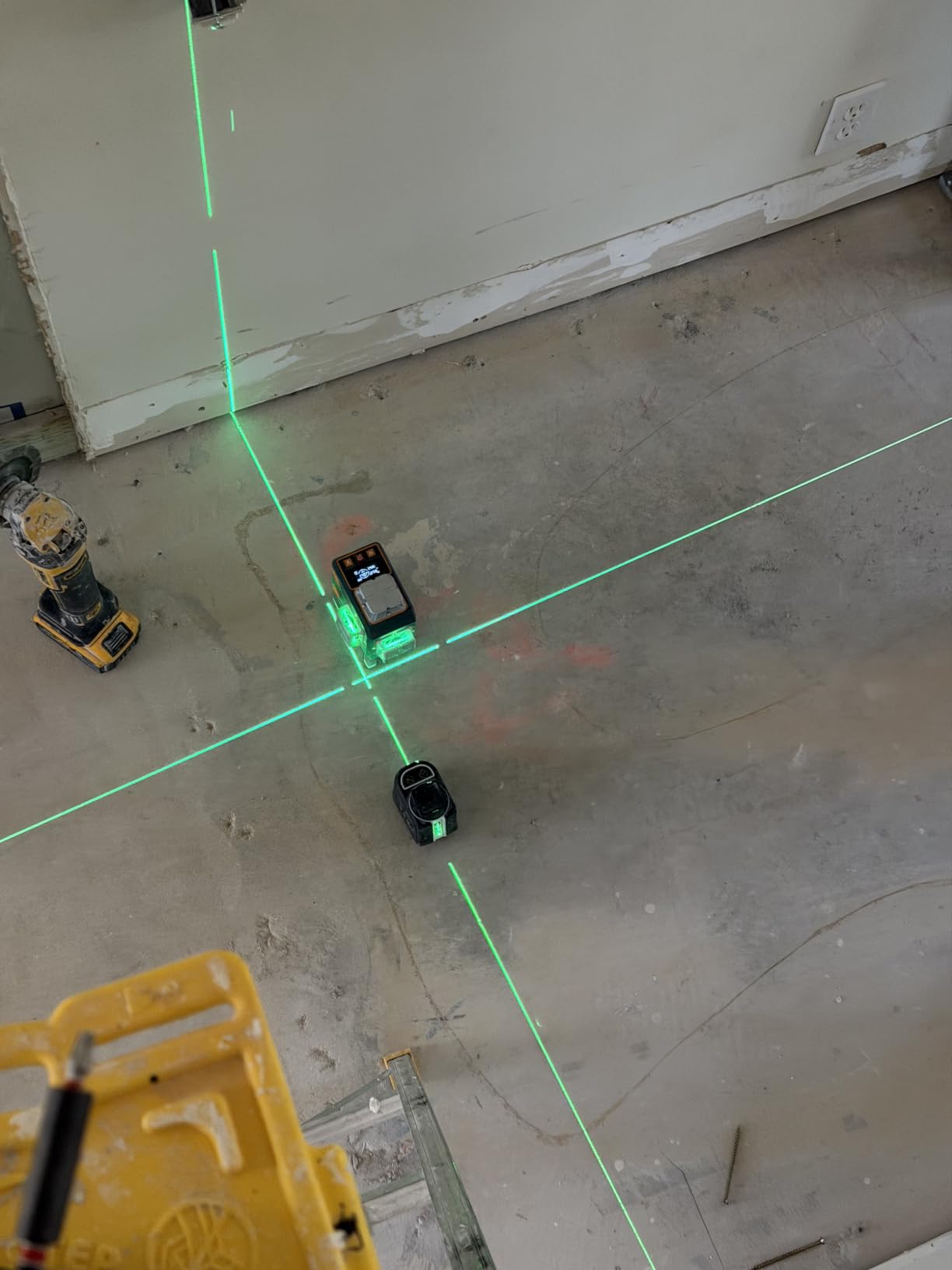 CIGMAN Green Laser Level 3x360° Self Leveling, App Control CM-S01 customer photo 2