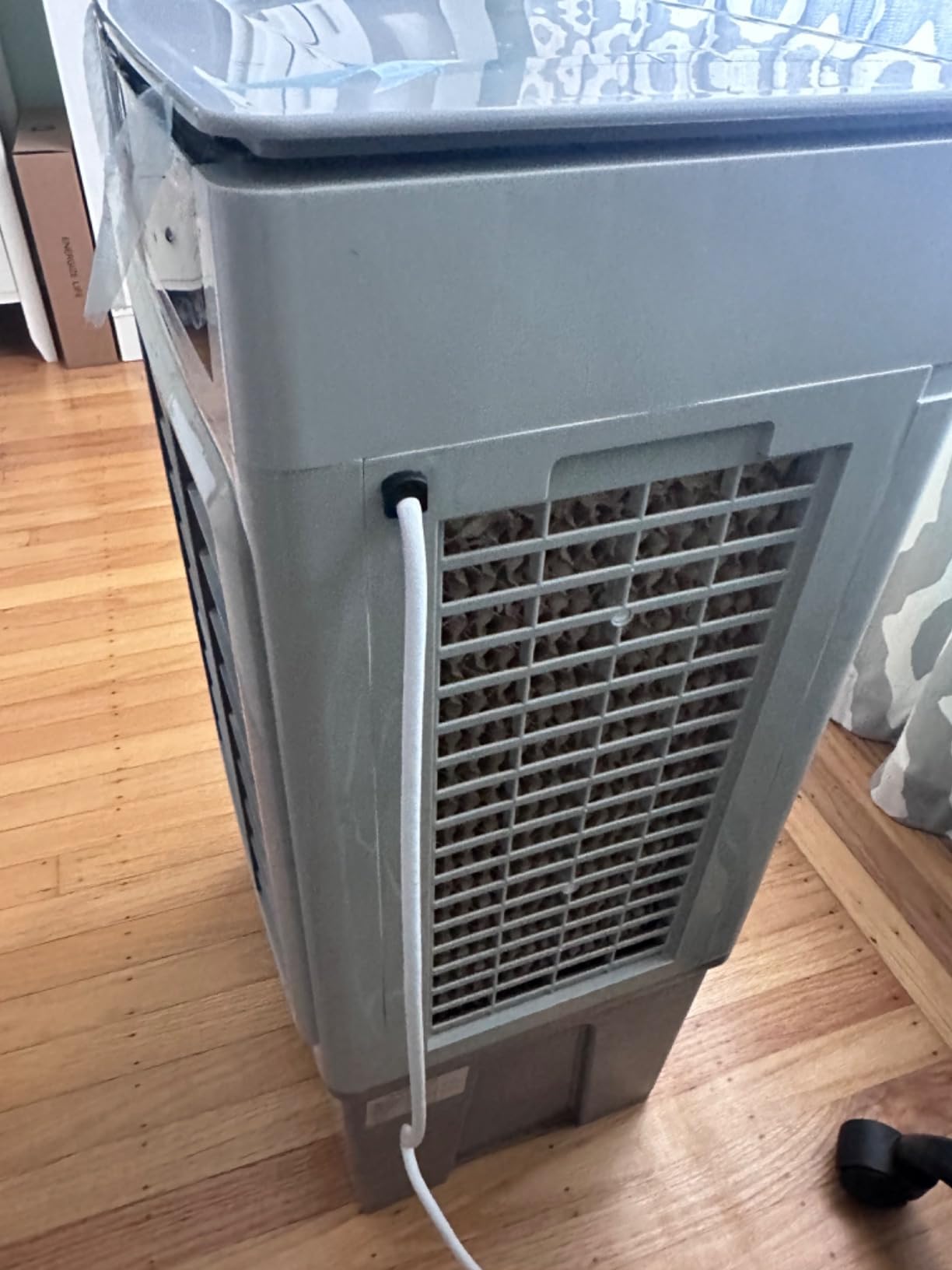 Swamp Cooler, 3600CFM Evaporative Cooler with 8.1 Gal Water Tank, 3 in 1 Portable Air Conditioners for Room No Window, 100° Swing, 7H Timer, 4 Ice Box for Home, Garage, Large, Outdoor, White customer photo 1