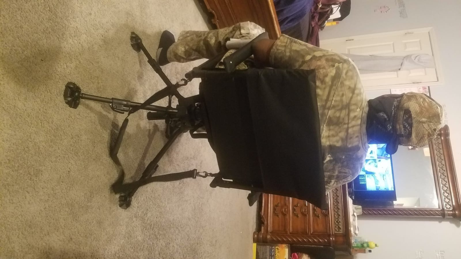 TIDEWE Hunting Chair with Seat Cover, 360° Silent Swivel Seat customer photo 1