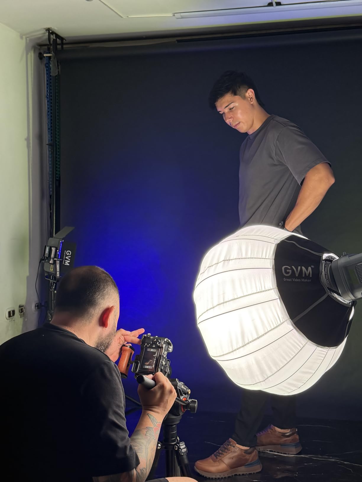 GVM 150W Video Light Kit, 2700K-7500K Continuous Lighting for Photography with Lantern Softbox&Stand, Bi-Color Studio Light Kit with Bluetooth Control, CRI 97+ 8 Scene Lights for Live Streaming customer photo 1
