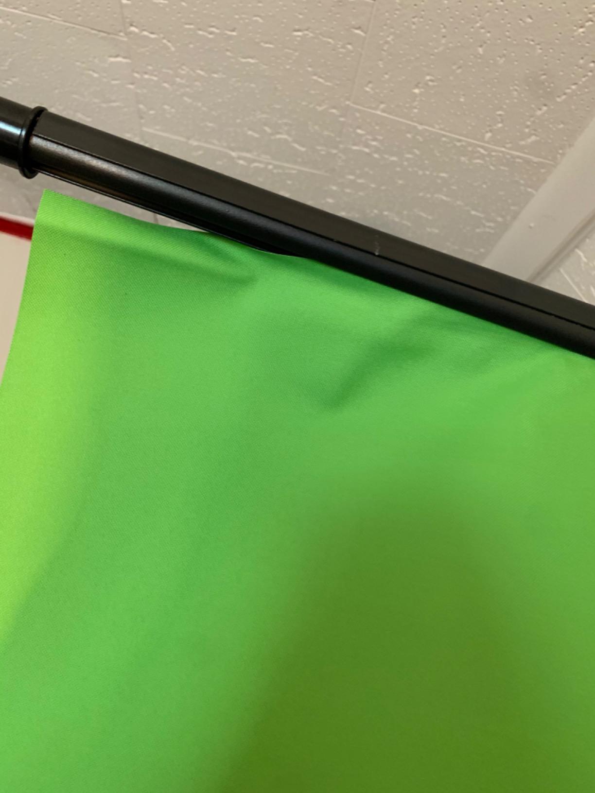 【Wider Style】 KHOMO Gear 87-in Large Collapsible Green Screen Backdrop Portable Retractable Chroma Key Panel Photo Background with Stand for Video Conference, Photographic Studio, Streaming customer photo 2